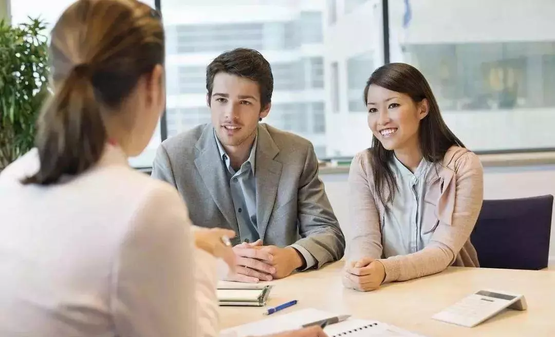 高校互动华是学院应邀到上海交大高级金融学院emba项目交流学习