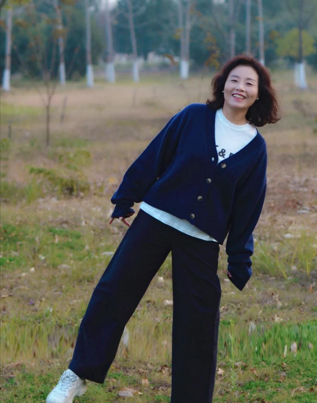 ▎微胖中年女性穿搭解析