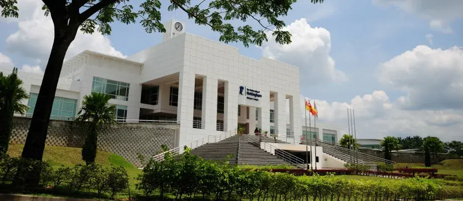 ▍马来亚大学马来亚大学(university of malaya, 简称um)是马来西亚