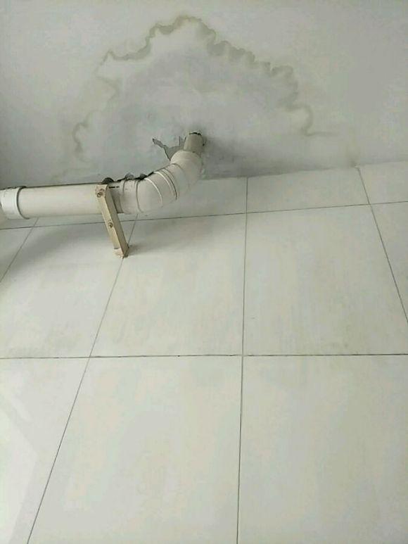 专业修卫生间漏水管 v2-8bf6a04d1effbba81260a70ff123e3ef_1440w.jpg