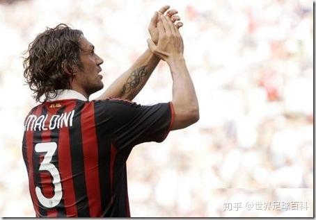 红黑剑条衫的3号让这个号码不同凡响;他本人不但是米兰也是意大利足球