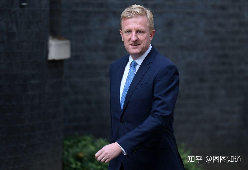 英国现任副首相是谁