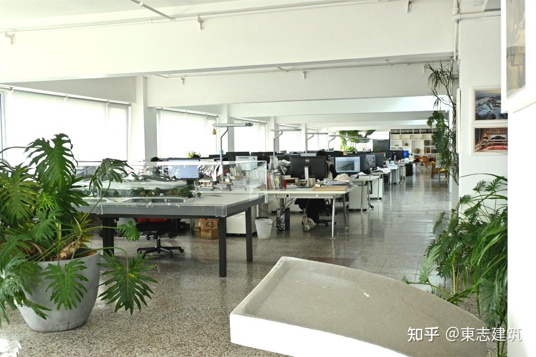 我去参观了MAD建筑事务所,没错,是想象中的办公室。 - 知乎