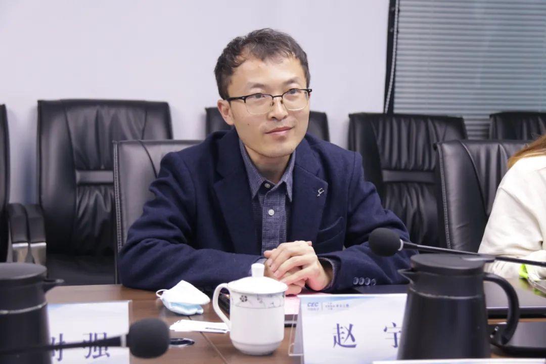 具有先进的技术能力,丰富的优势资源,强大的社会影响,希望双方在电力