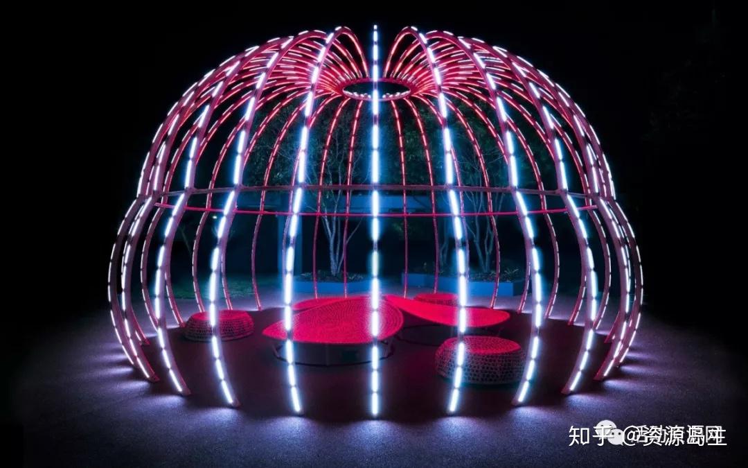 来自澳大利亚的户外沉浸公共艺术灯光装置