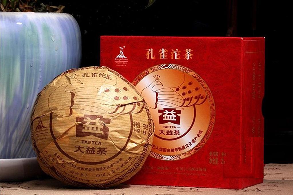 这是2010年大益唯一的一款孔雀茶,你千万别被那昂贵的神鸟版面劝退了