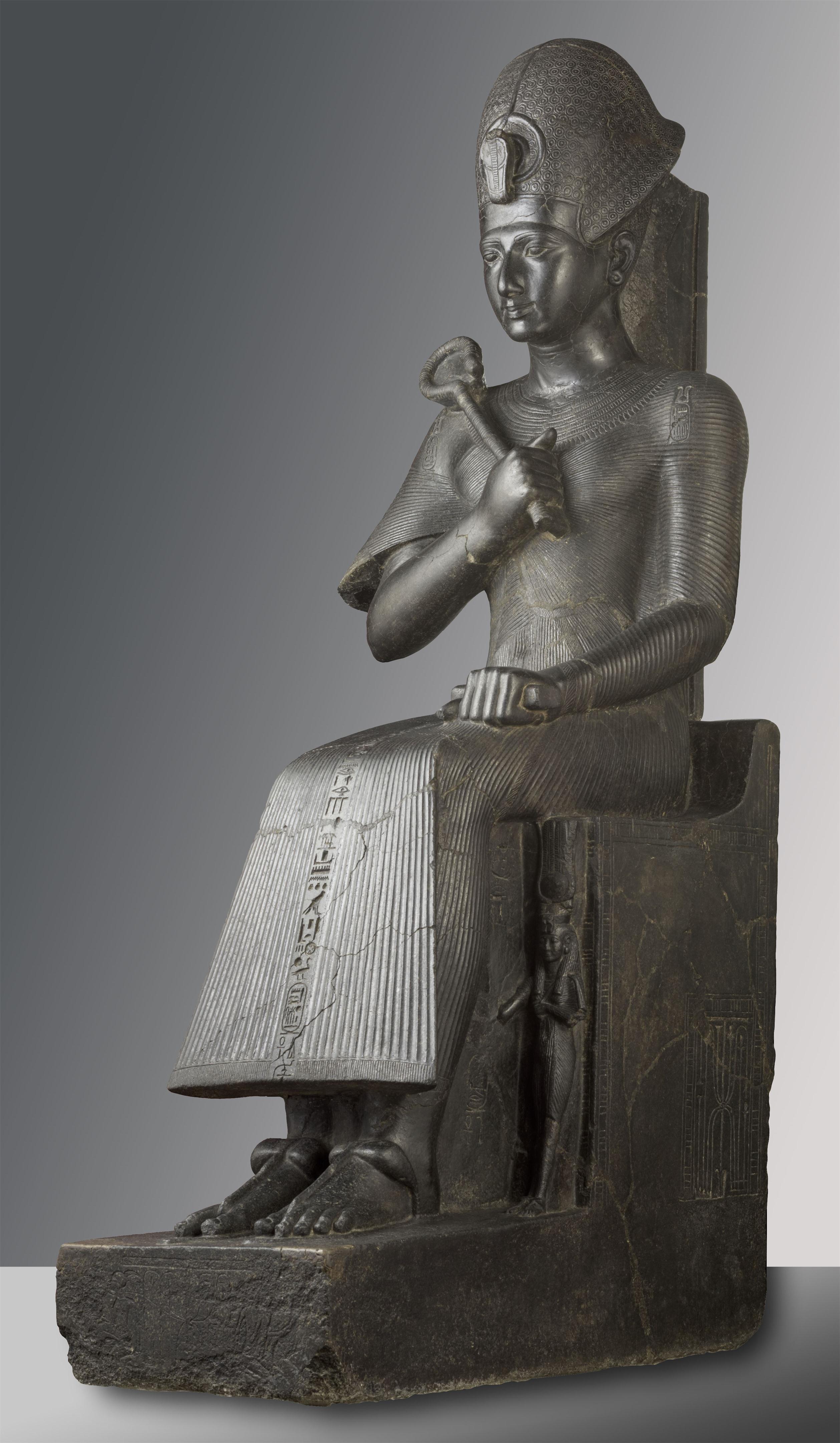 埃及藏品：纽约大都会艺术博物馆(1) 各种雕像：神灵、法老、人物【200幅大图】 - 知乎