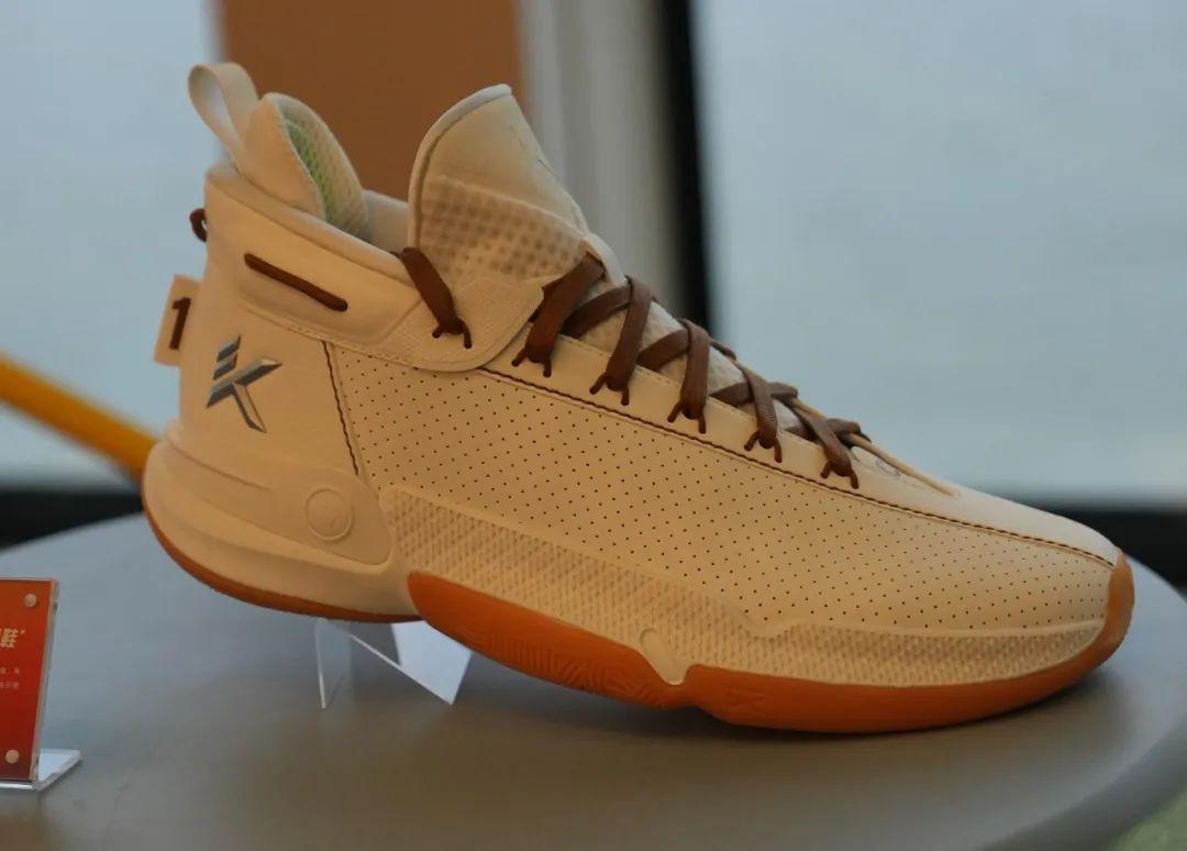 射手鞋是伪命题最强射手鞋再升级建筑元素给旗舰射手鞋kt9带来了什么