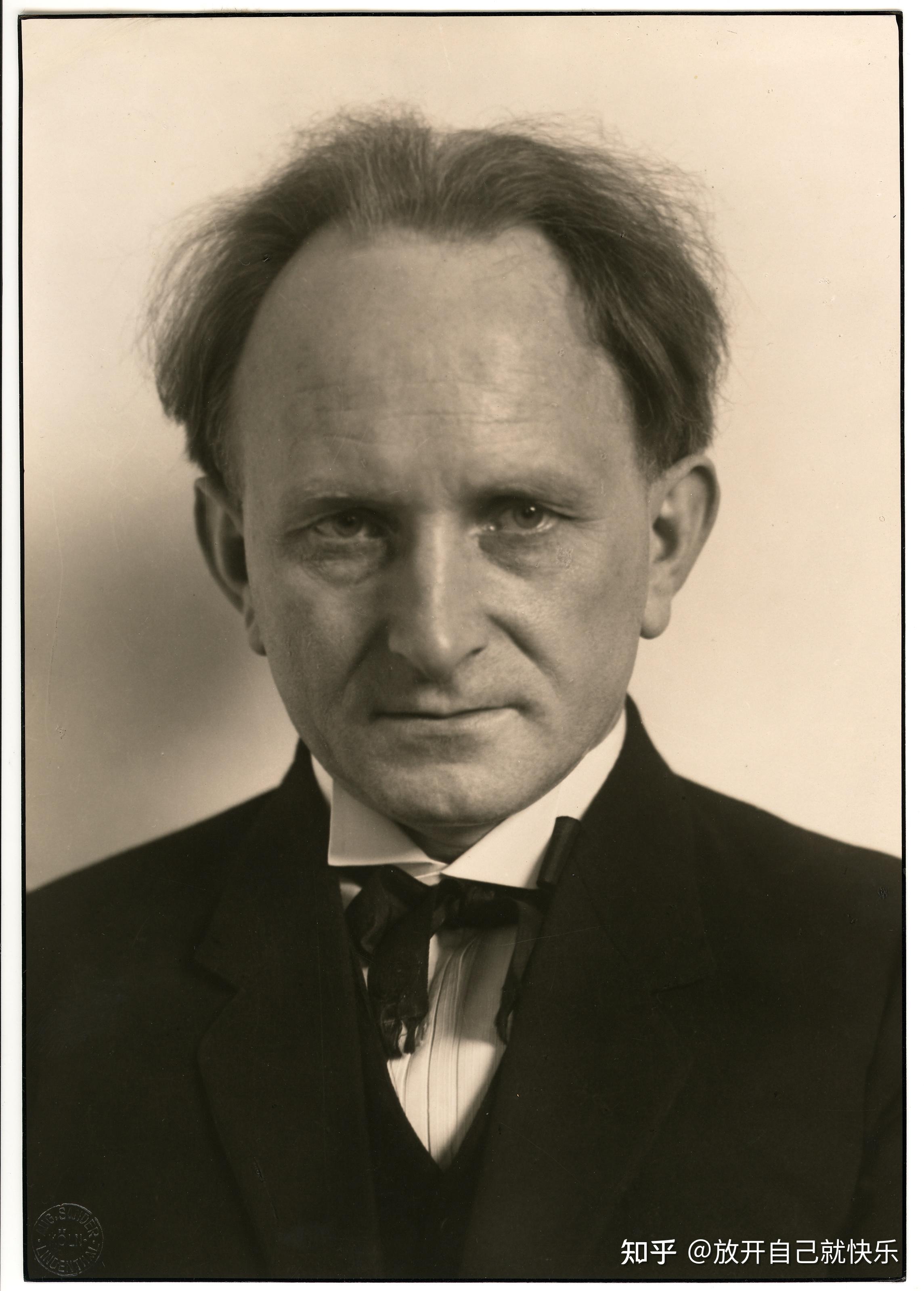 奥古斯特·桑德被誉为"德国人性的见证者".