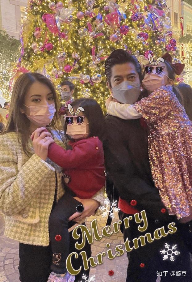 方媛春节晒全家福,57岁郭富城头发乌黑,俩女儿一个像爸一个像妈-方媛是郭富城娶的第几个老婆