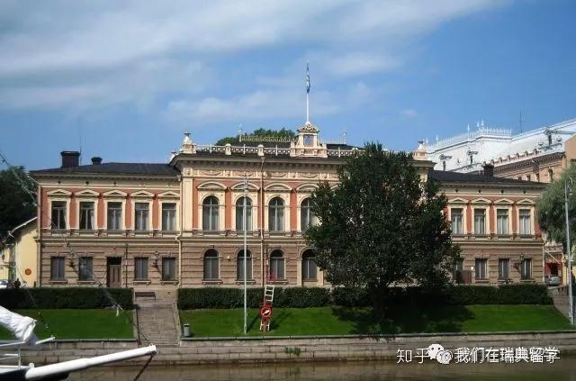 圖爾庫大學是芬蘭規模第三的大學,僅次於赫爾辛基大學和阿爾託大學