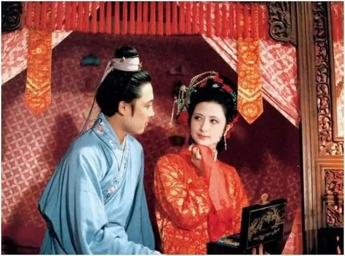 尤二姐进贾府后贾琏为何对她喜新厌旧你看尤二姐身体有啥变化