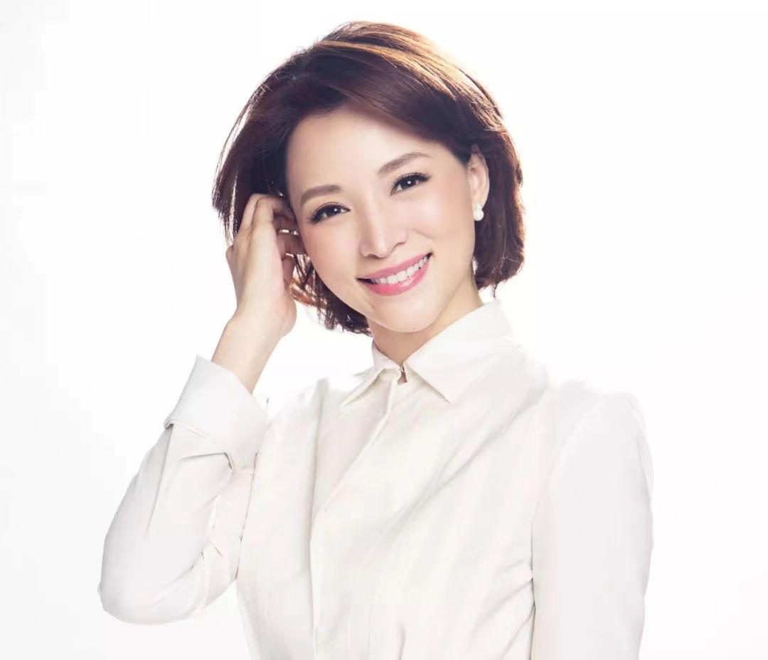 董卿 董卿：初心，就是离自己本心最近的那颗心- 知乎