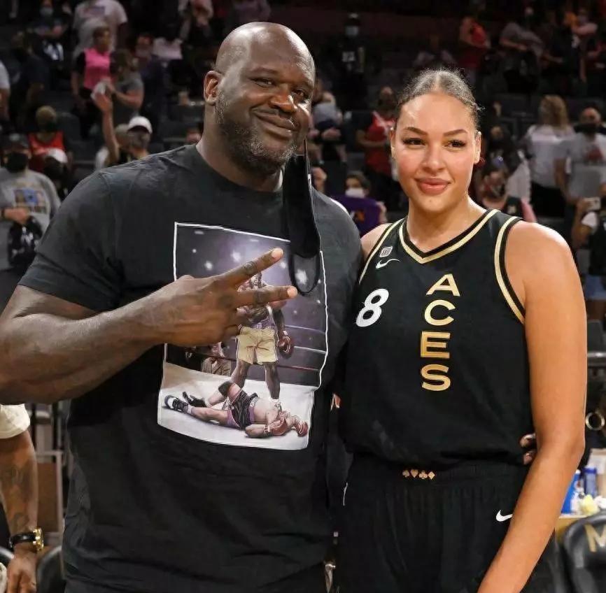 Elizabeth Ortiz on Twitter: 李易峰 佳多饱 王瑞儿 潘甜甜三部 田心三水 聂小雨黑色皮衣 聂小雨 张曼源 ...