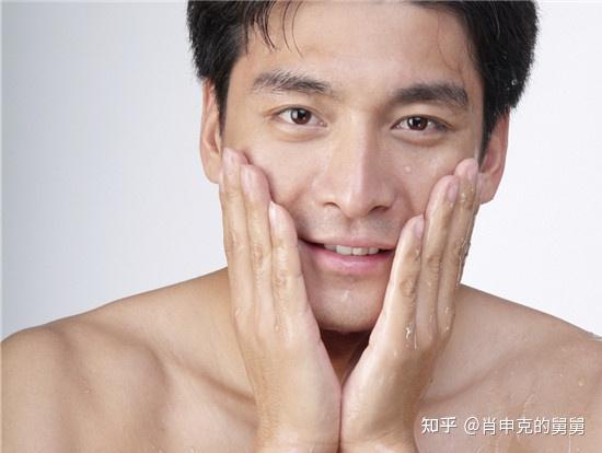护肤保养 图片_男人也要护肤保养句子_女人独立要男人干嘛句子