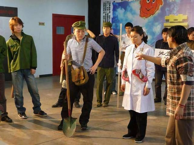 《黄金时代》陈清扬:为何撇开双腿无罪,打两下屁股就玷污清白?