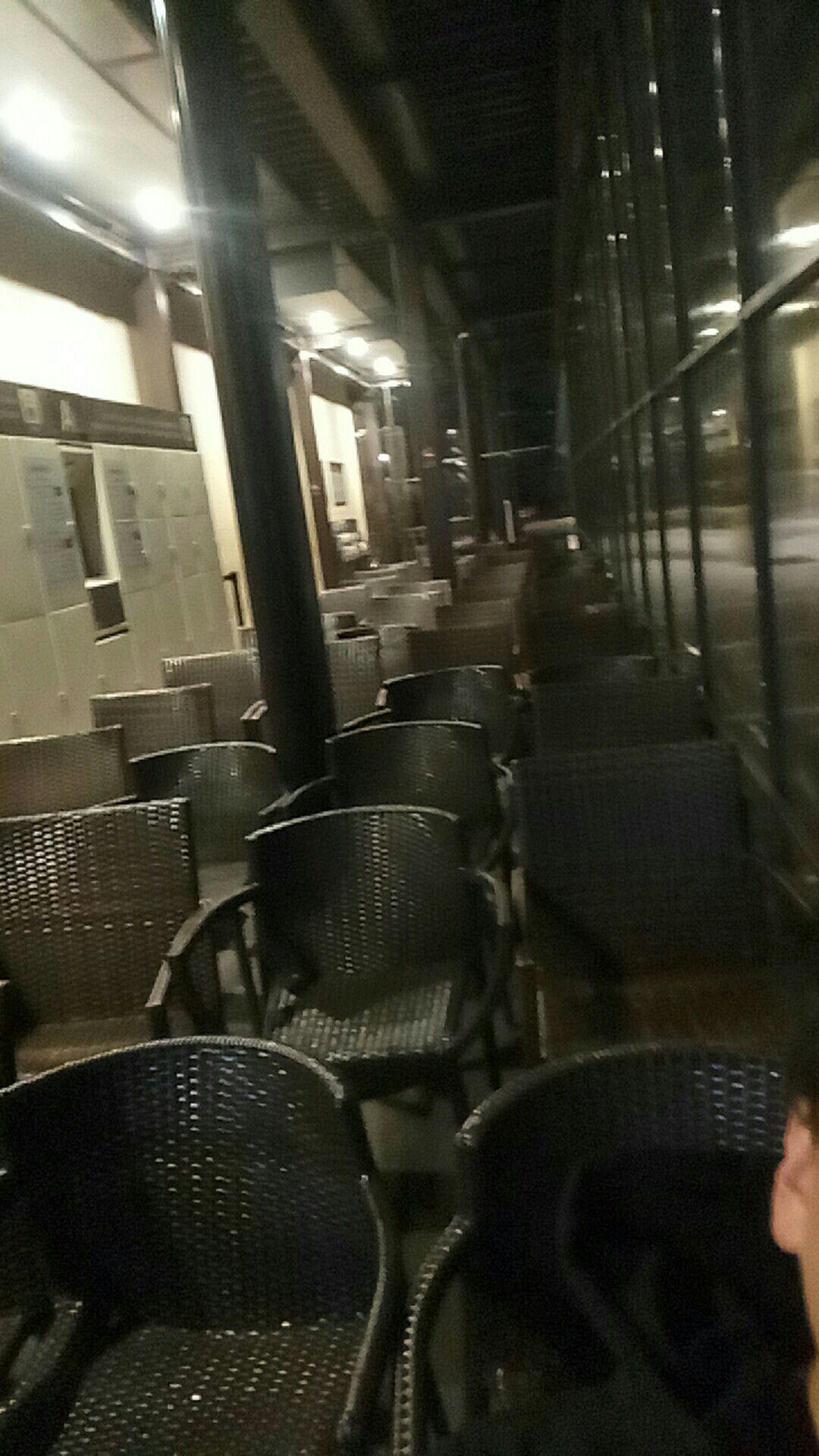 那些低学历低能力普通背景的90后现状如何,未