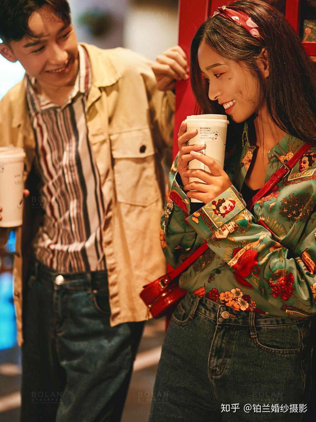 复古情怀的港风婚纱照致敬经典的八零年代