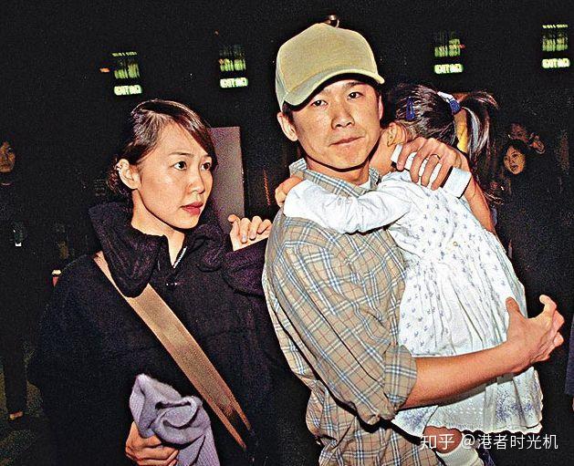 站点:1996年7月1日78清水歌手:彭羚       作词:黄伟文作曲:叶良俊