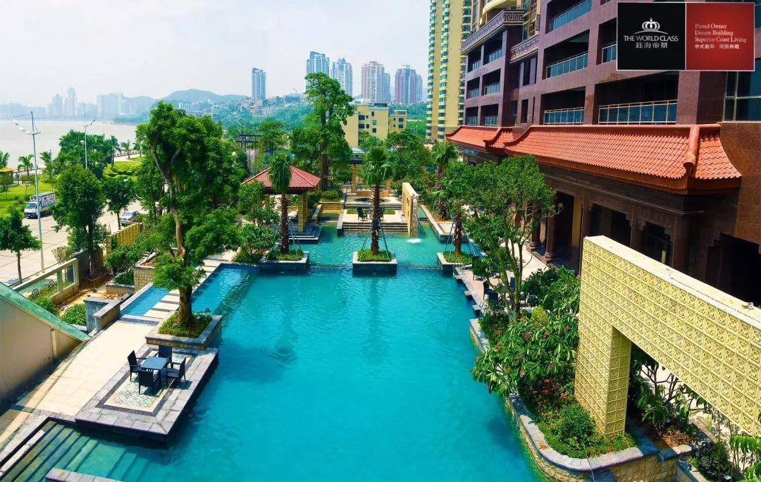 珠海情侣路 顶级豪宅 现楼发售【钰海帝景】252-297㎡一线海景大平层