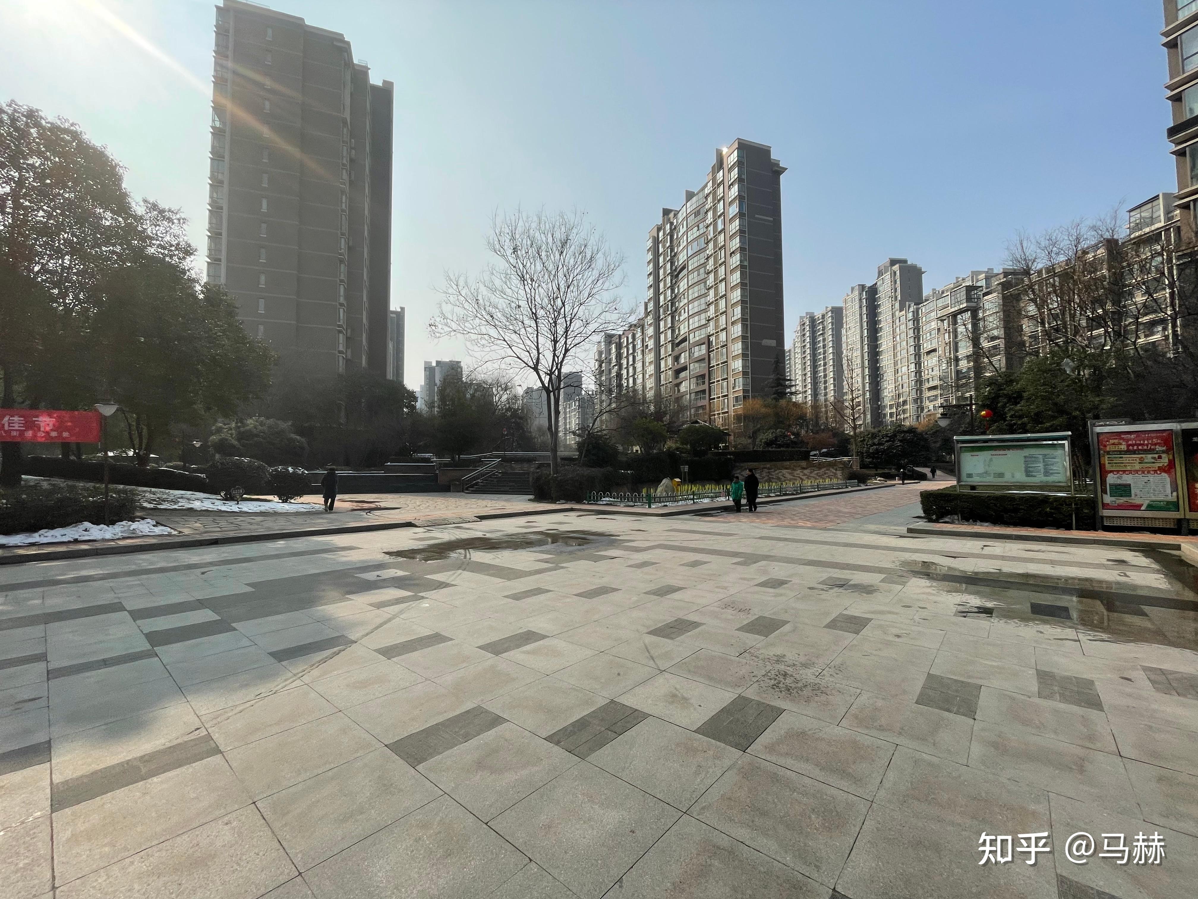 西安小区巡礼之49(绿地世纪城)