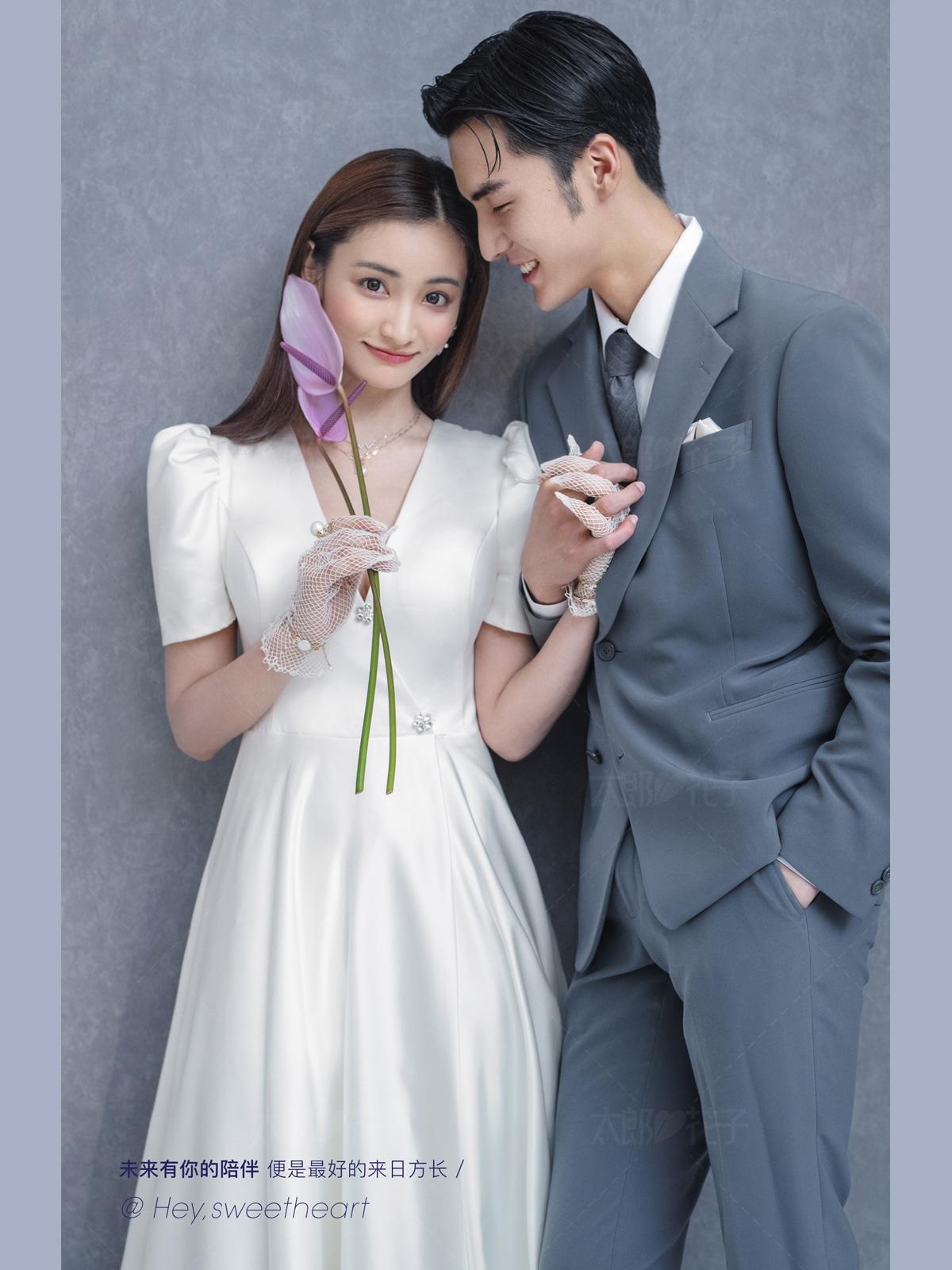 新娘拍婚纱照一定要选择的四套服装