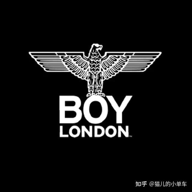 铺满整件衣服,对于老鹰审美疲劳的今天,boy london的logo反而越印越大