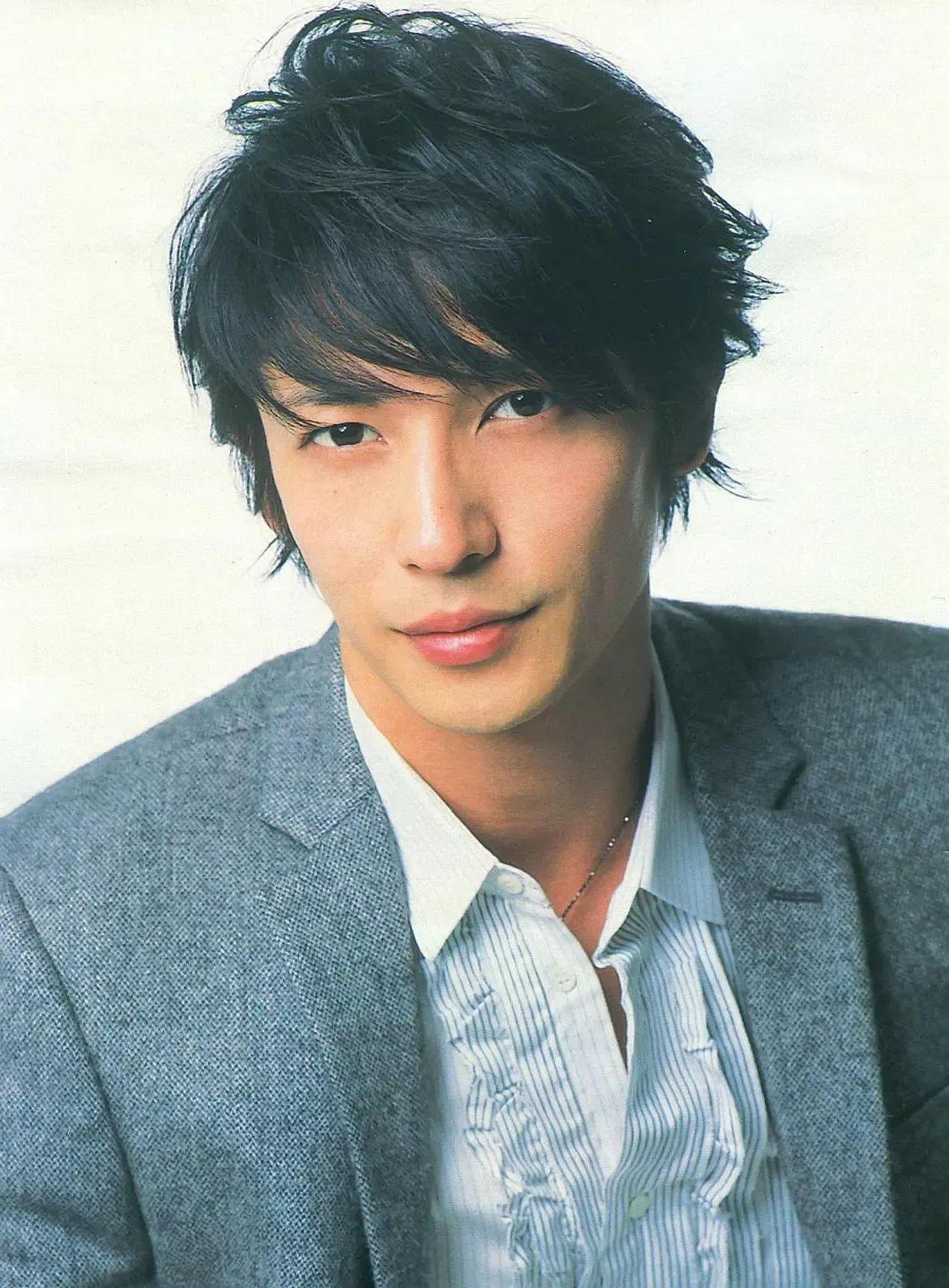 木村拓哉小栗旬都输了今年日本男性最想拥有的帅哥脸top1竟然是他67