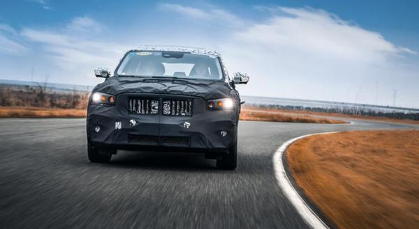 或为家族旗舰suv 吉利kx11路试谍照曝光