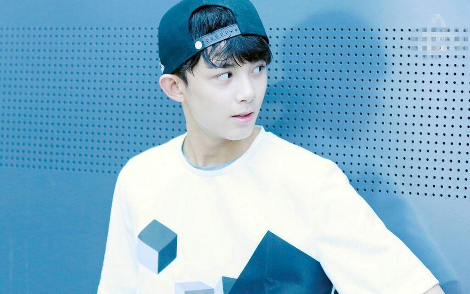 v2-8fe0d8da76768a9f2641ecc68fc82fce_1440w.jpg