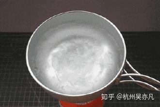 人口渴为什么不能喝冷水_不能喝冷水的表情包(3)