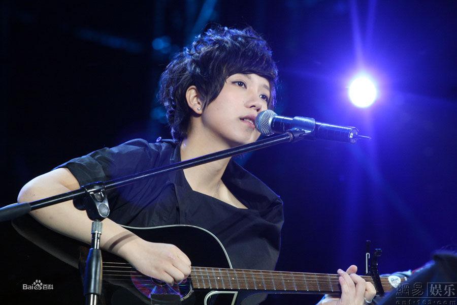 从快女变为独立音乐人李霄云做自己爽到爆的音乐