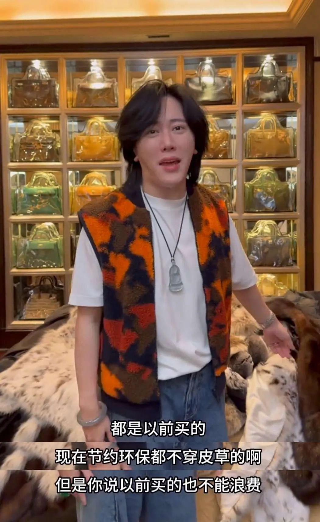 穿貂逛早市街头品特产王红权星拒绝崇洋媚外凭实力带火哈尔滨