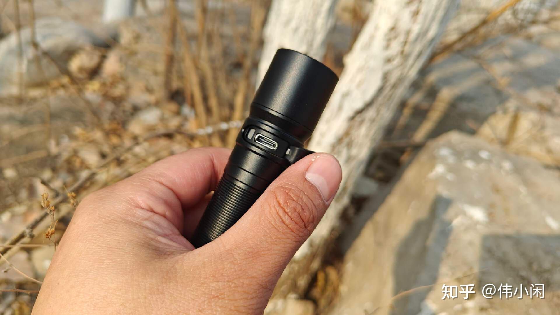 工作生活两不误fenixc5兼顾生活与工作照明