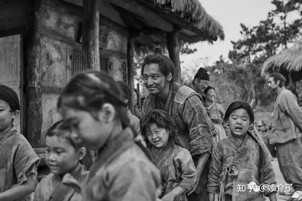 入世后侥幸出世——《兹山鱼谱》 - 知乎