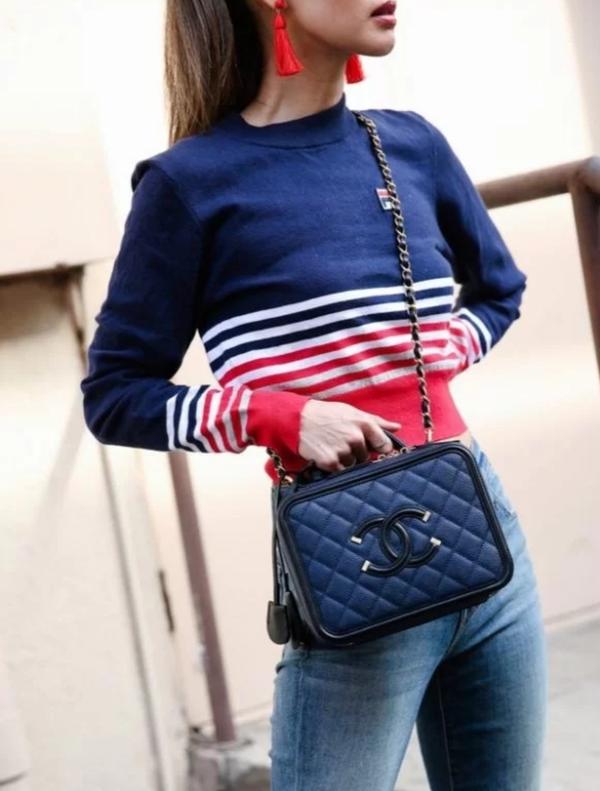 让香奈儿起死回生的老佛爷 都设计了哪些经典包 知乎