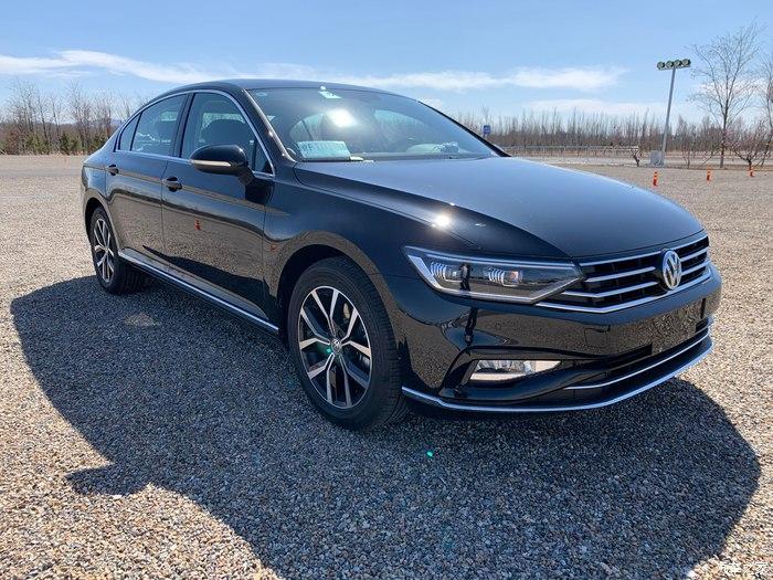 2020款迈腾330领先提车作业多图详细作业