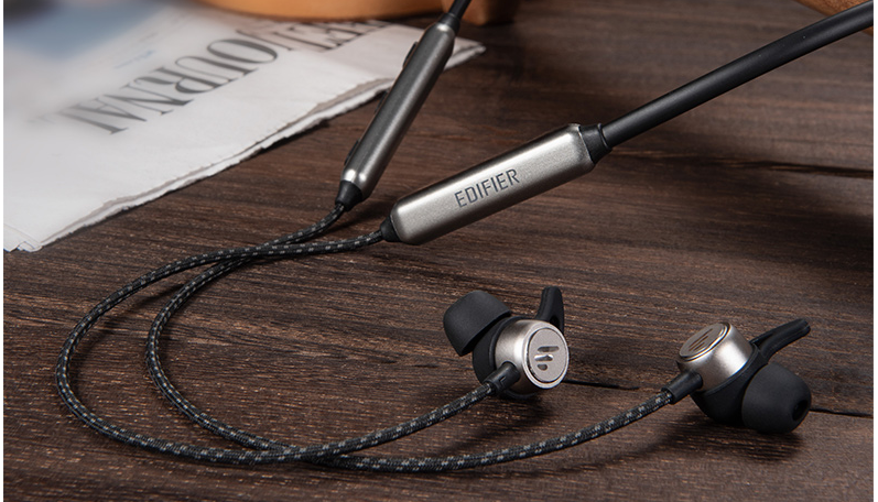 漫步者w300bt双动圈设计声音更能展现出非常好的层次感