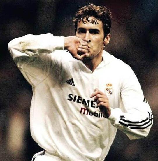 盘点天下足球经典解说词(1)