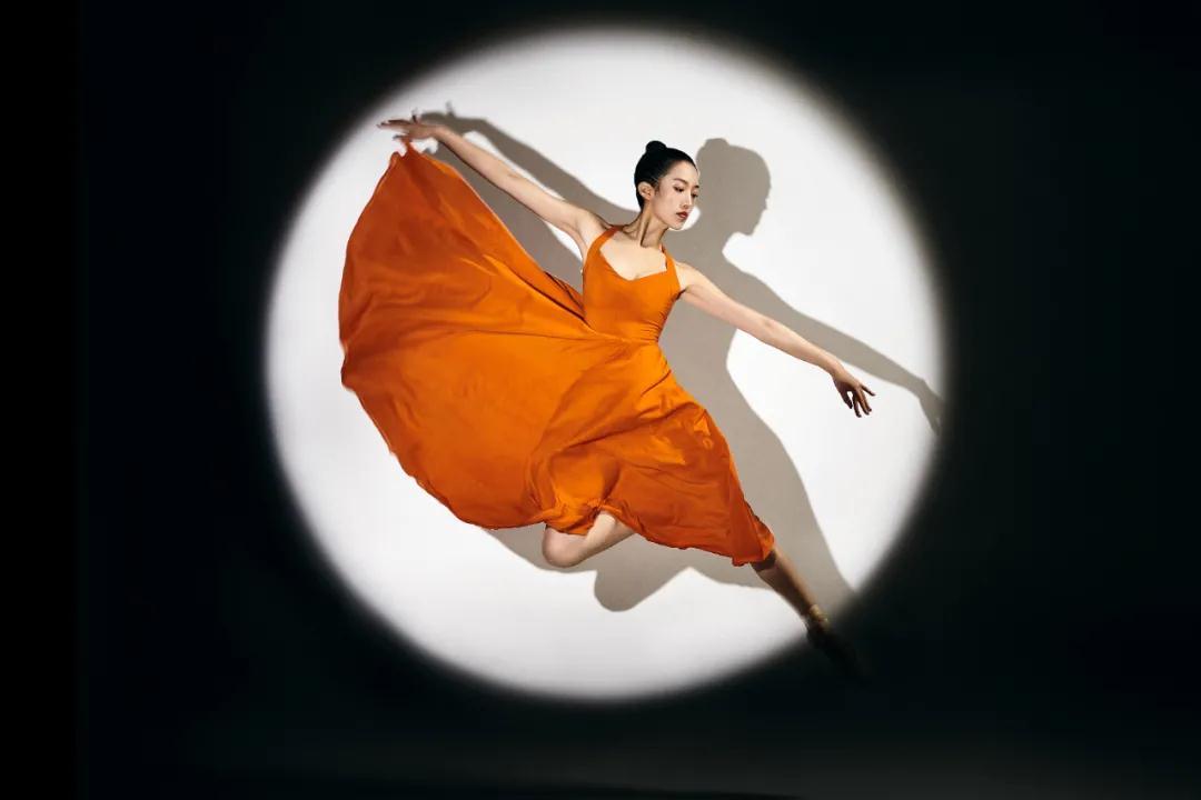 美图欣赏 | msnpro创意抓拍现代舞最美瞬间—摄影师贾云龙
