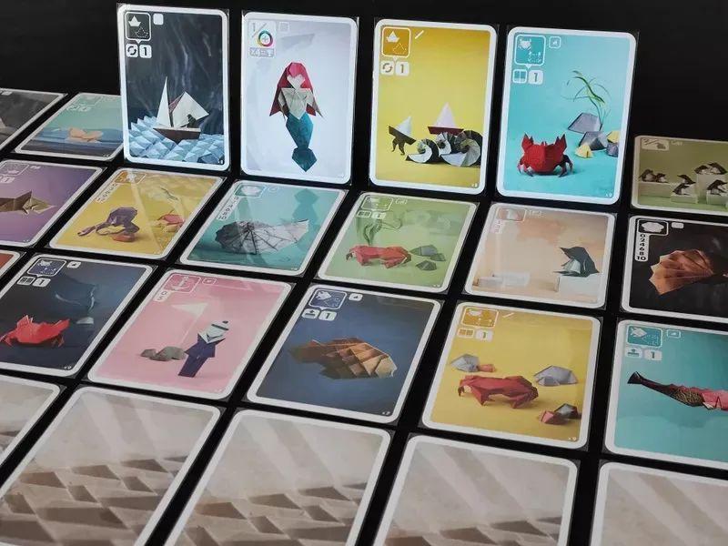 游戏重度:★☆☆☆☆游戏类型:卡牌,聚会,家庭由法国当红折纸艺术家&