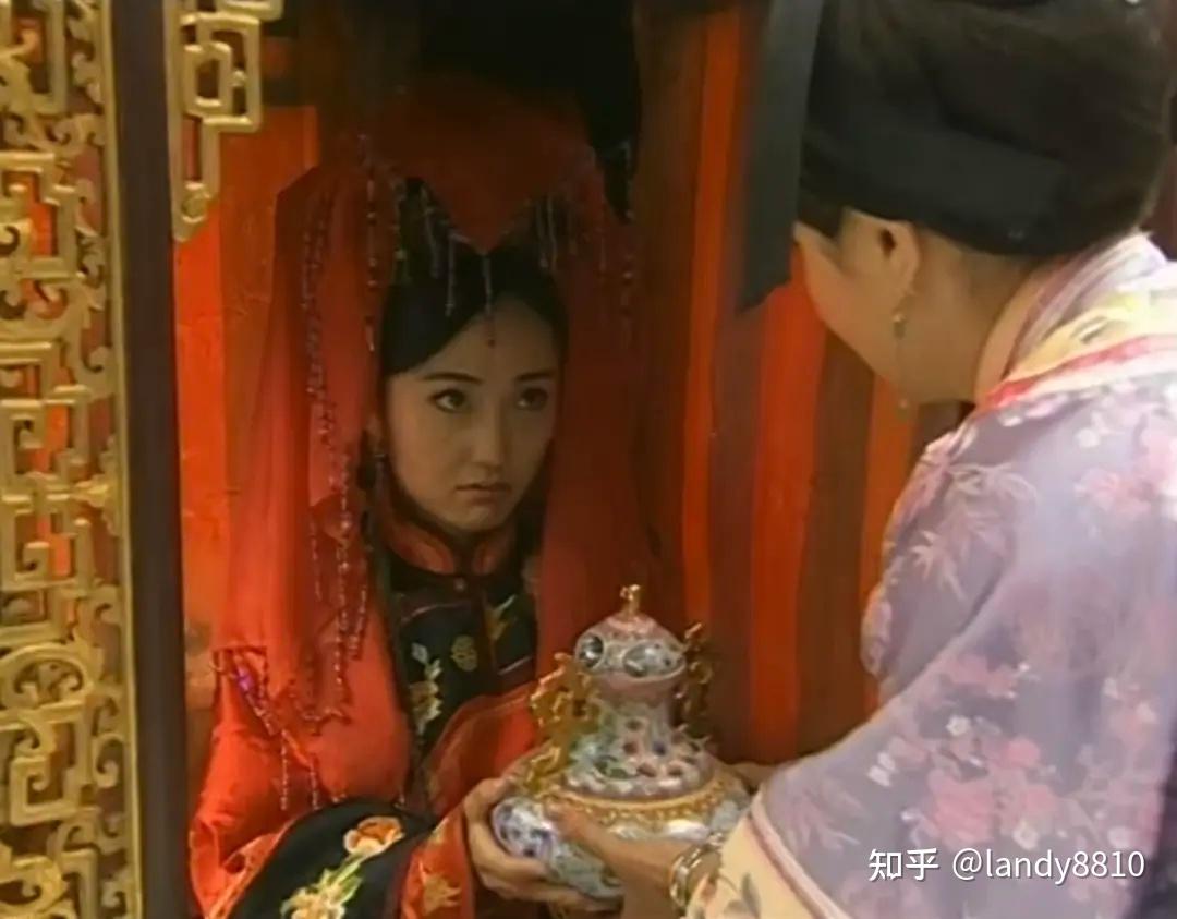 钟夫翔,保剑锋,潘虹,徐筠等人主演的《青天衙门2》剧照