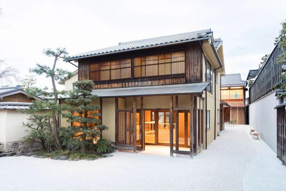 西方文化与日本百年町屋的碰撞bluebottle咖啡京都店