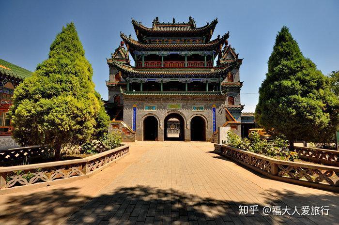 宁夏银川一座清真寺漂亮又雄伟融汉唐与阿拉伯风格于一体