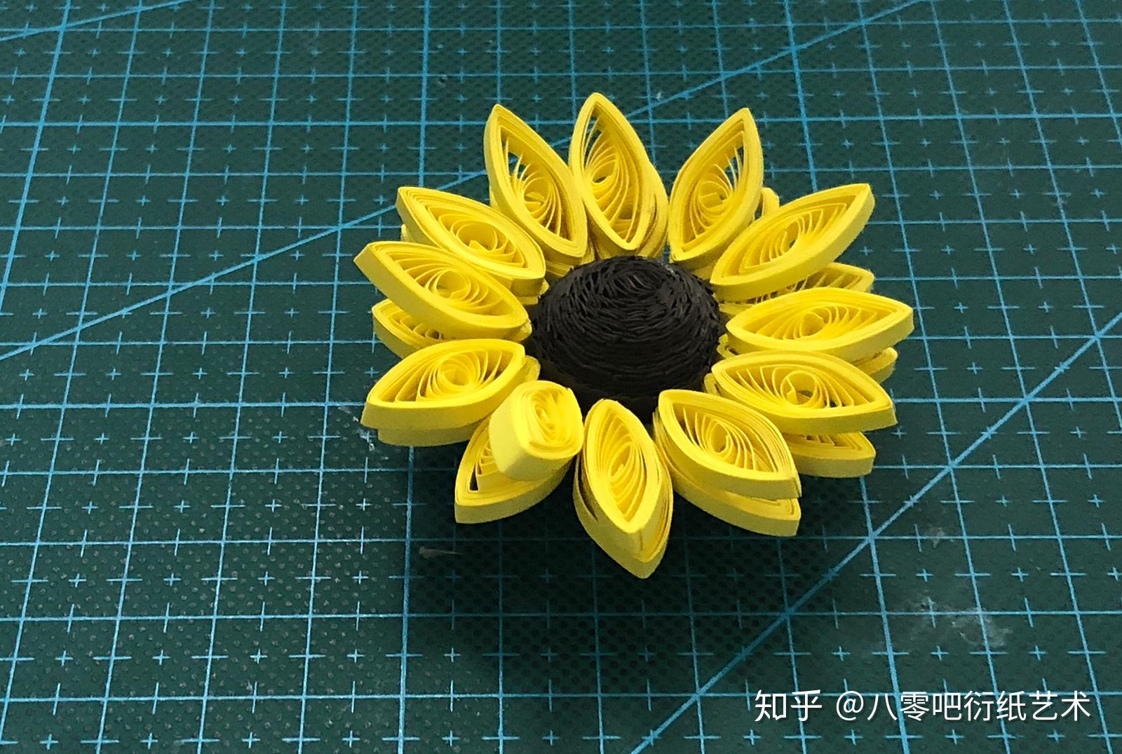 这朵手工制作的衍纸向日葵你喜欢吗进来我教你有视频教程哟