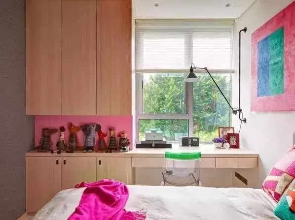 怎么收纳房间 v2-91c9b06b0e74199e8f8c9dea376fdf8b_r.jpg