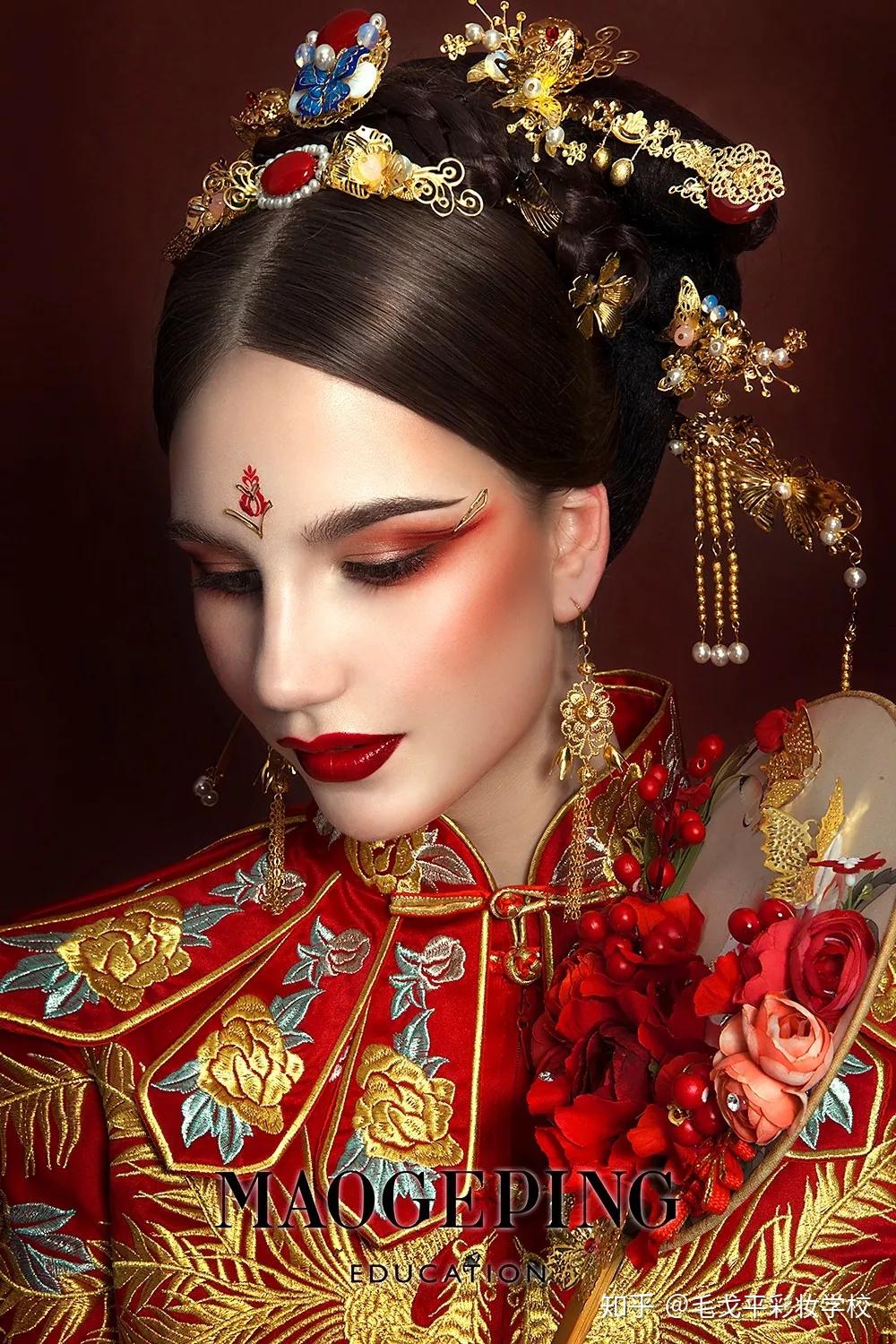 最美中国风手把手教你打造中式新娘发型