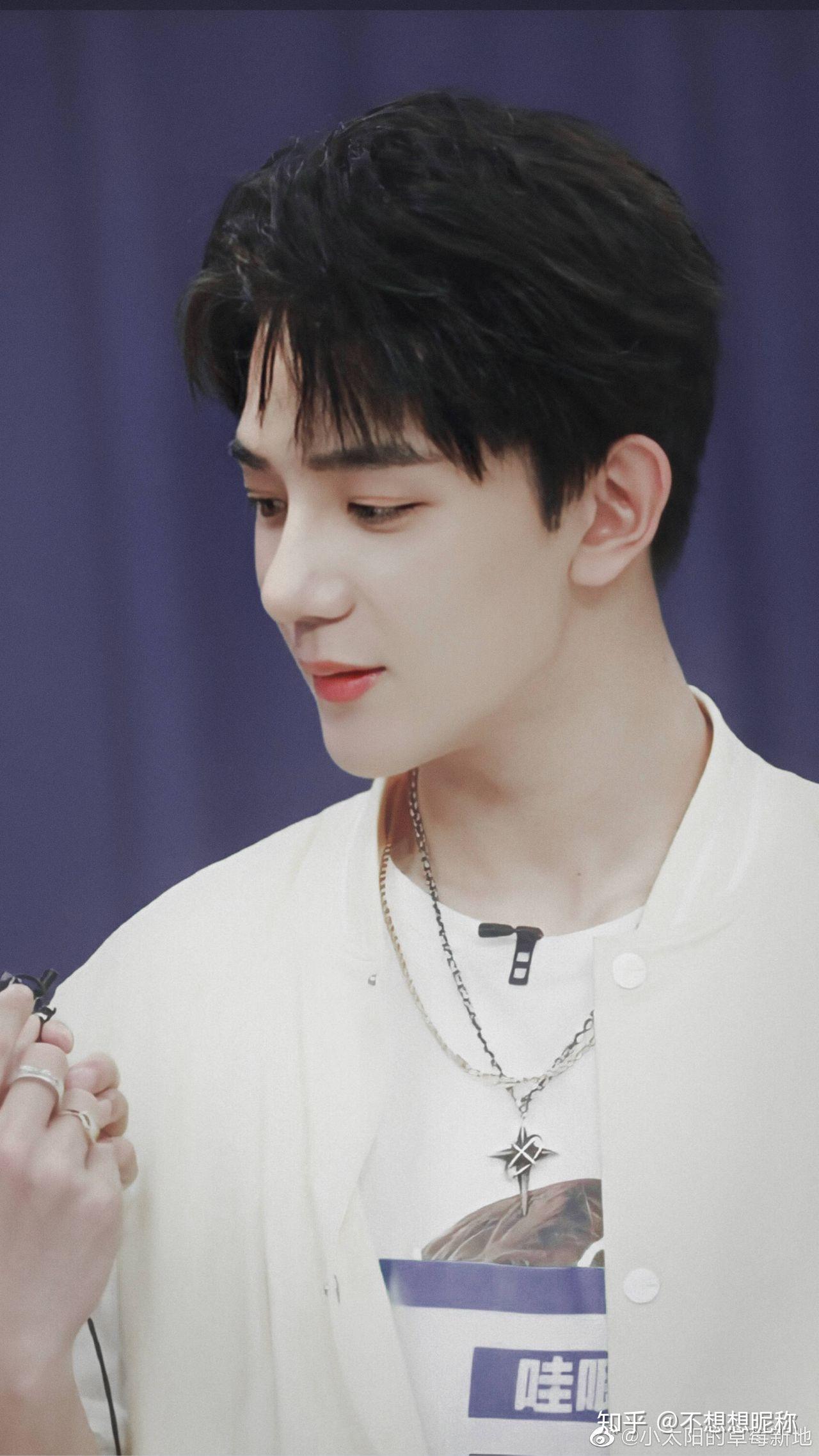 有r1se夏之光的神图给我康康吗