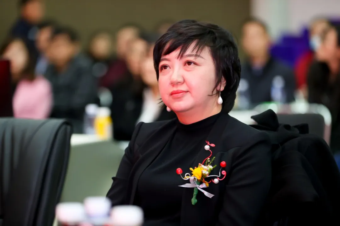 盛大揭牌沈阳理工大学与海跃庭院达成战略合作协议