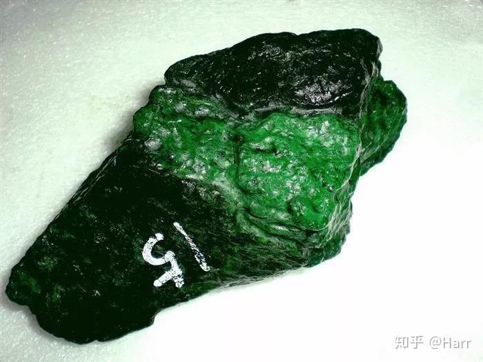 干青种翡翠原石的逆袭